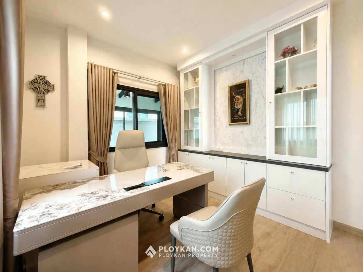 Spacious 4-Bedroom House in Supalai Ville, Hin Lek Fai for Rent