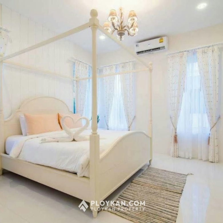 3 Bedroom Pool Villa for Rent in Thap Tai, Hua Hin