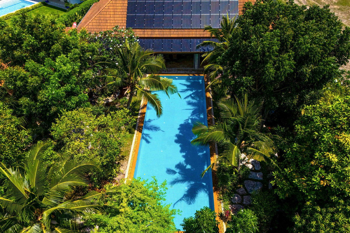 6 Bedroom Villa for Sale in Palm Hills Golf Club, Cha-Am