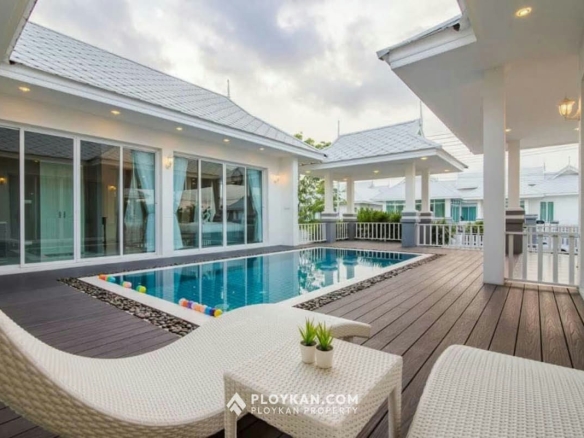 3 Bedroom Pool Villa for Rent in Thap Tai, Hua Hin