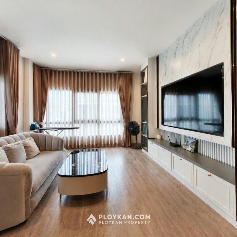 Spacious 4-Bedroom House in Supalai Ville, Hin Lek Fai for Rent