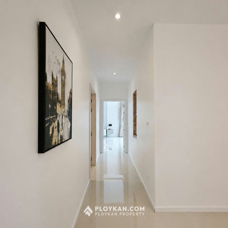 Pet Friendly 3-Bedroom Pool Villa in Aria1 for Rent