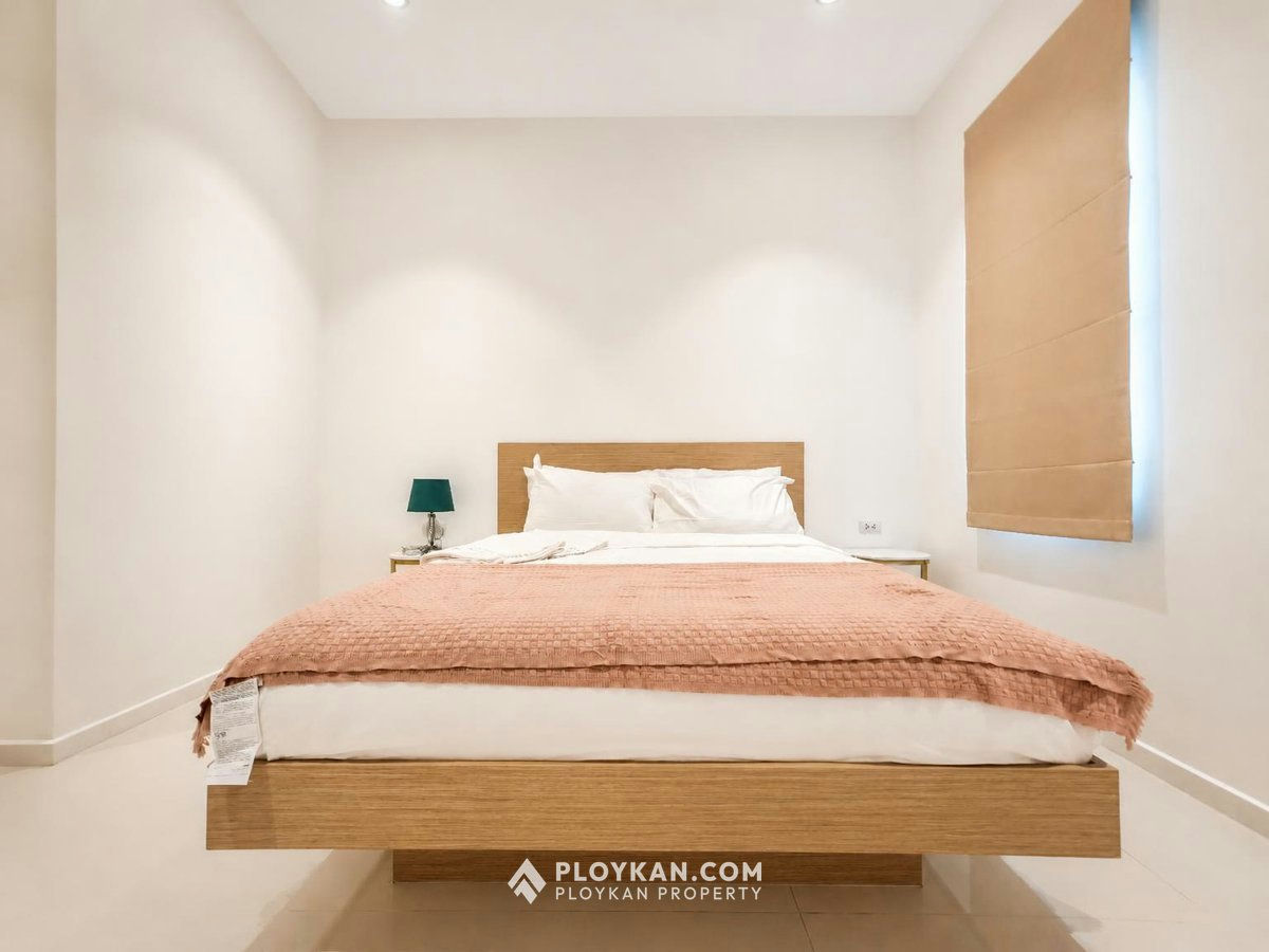 Pet Friendly 3-Bedroom Pool Villa in Aria1 for Rent