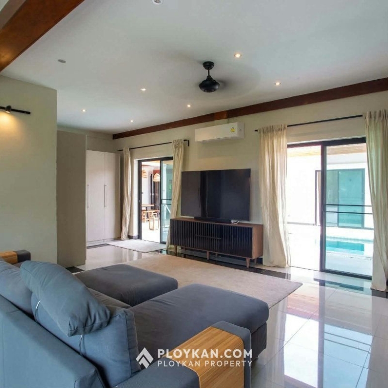 Fully Renovated Pool Villa for sale in Hua Hin Soi 116