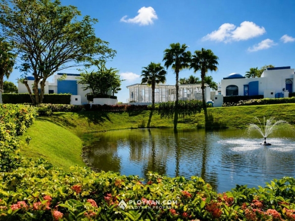 For Rent: 2 Bedroom Pool Villa at The Crest Santora Huahin