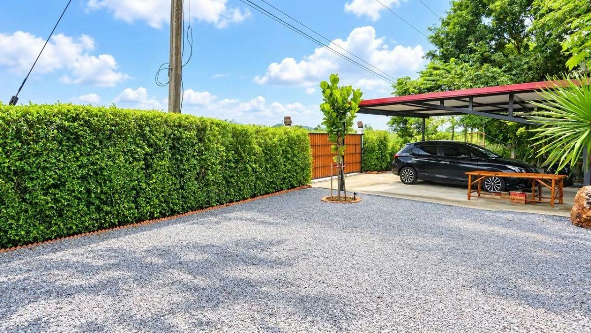 Private Home with Garden in Hua Hin Soi 70 for Sale