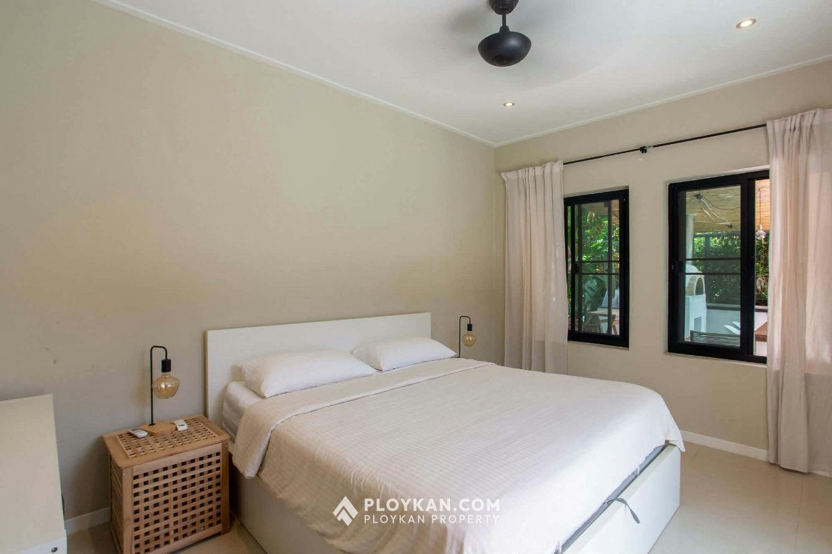 Fully Renovated Pool Villa for sale in Hua Hin Soi 116