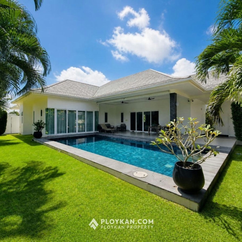 3-Bedroom Pool Villa in Aria 1 for Rent