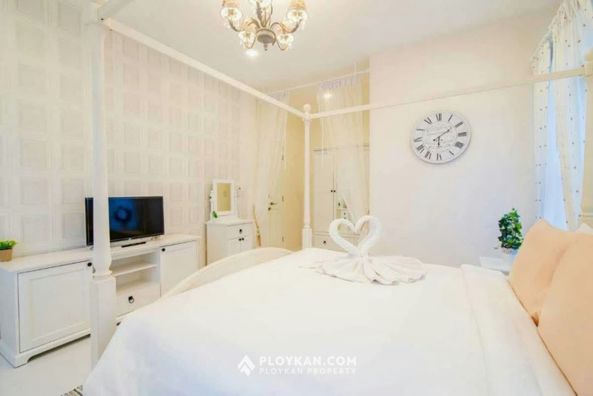 3 Bedroom Pool Villa for Rent in Thap Tai, Hua Hin
