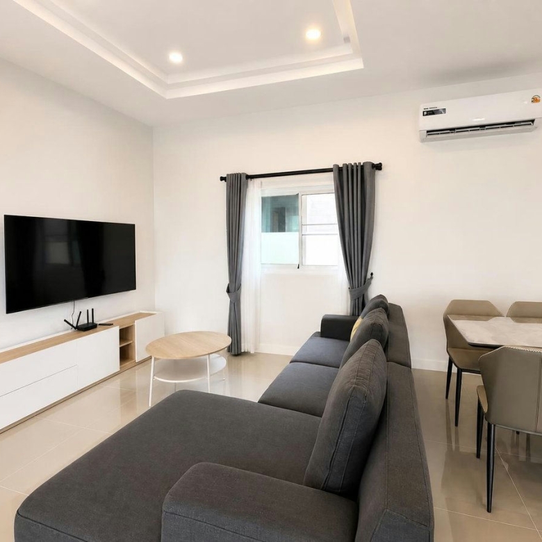 New and Spacious 3-Bedroom Villa for Rent | Hua Hin Soi 112