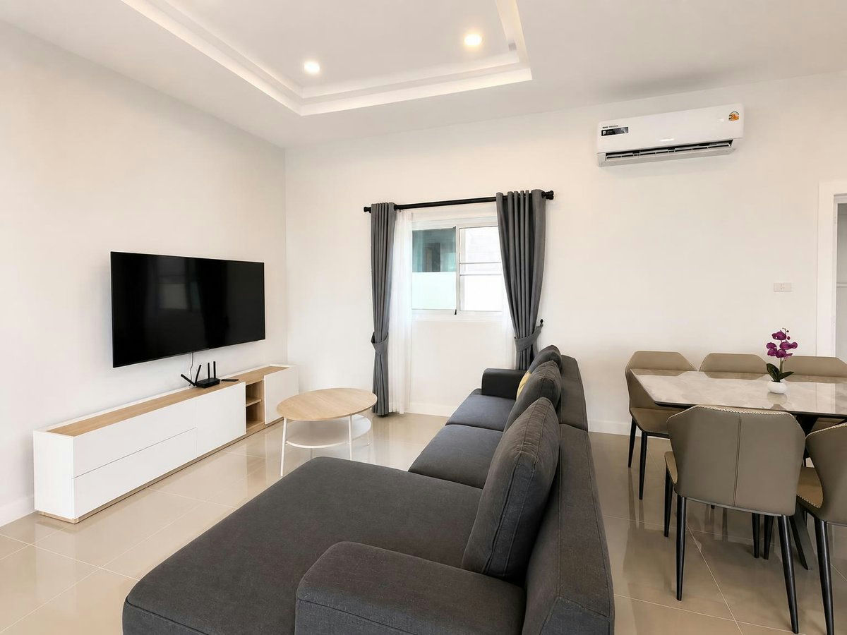 New and Spacious 3-Bedroom Villa for Rent | Hua Hin Soi 112