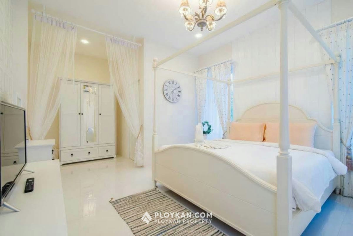 3 Bedroom Pool Villa for Rent in Thap Tai, Hua Hin