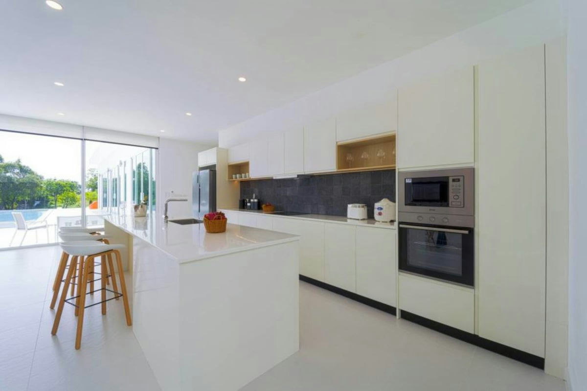 Exclusive 4 Bedroom Villa with Golf Course View in Palm Hills