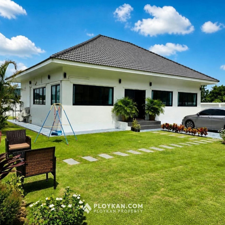 3 Bedroom House in Khao Tao for Sale