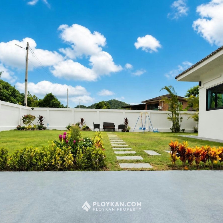 3 Bedroom House in Khao Tao for Sale