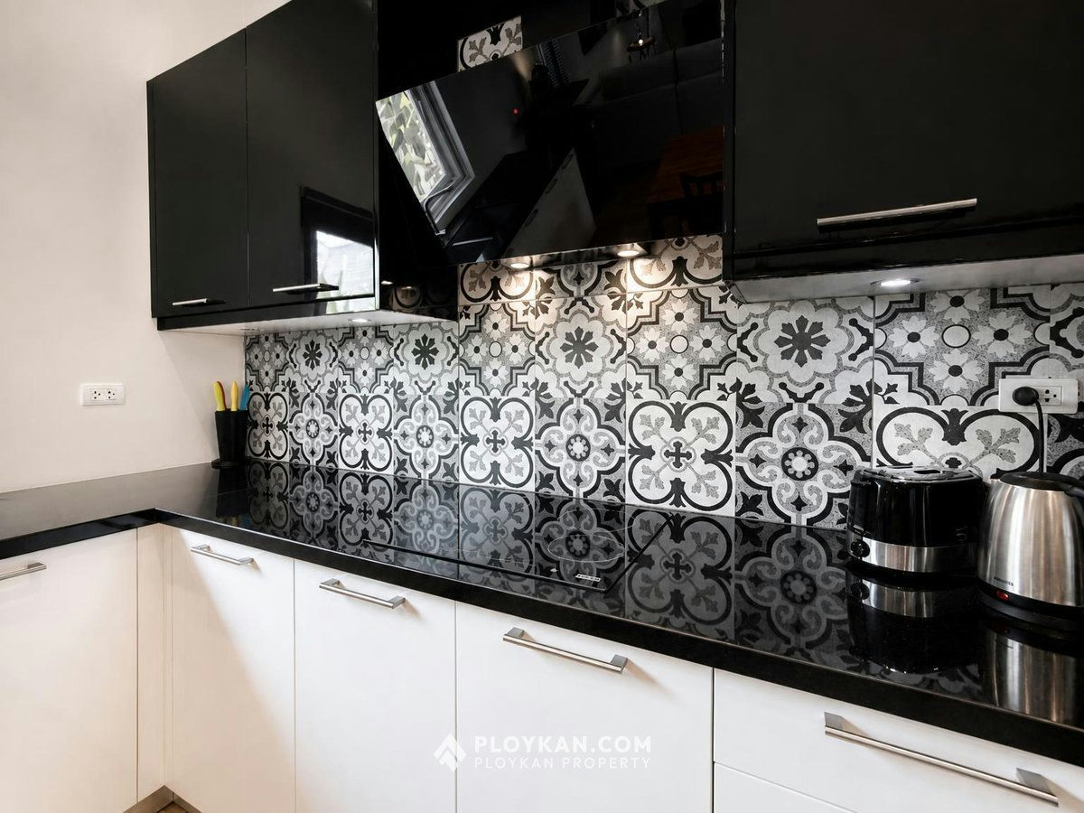 3-Bedroom Pool Villa in Aria 1 for Rent