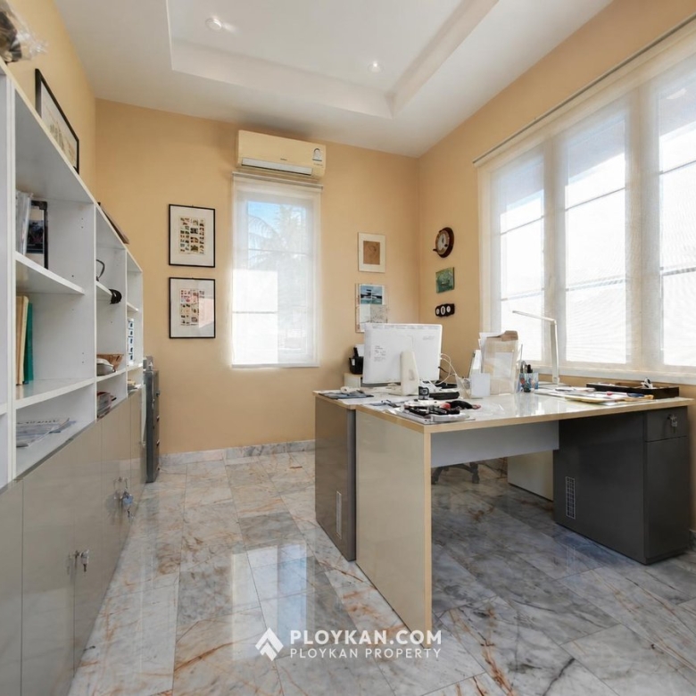 Luxury Pool Villa in Sam Roi Yot for Sale