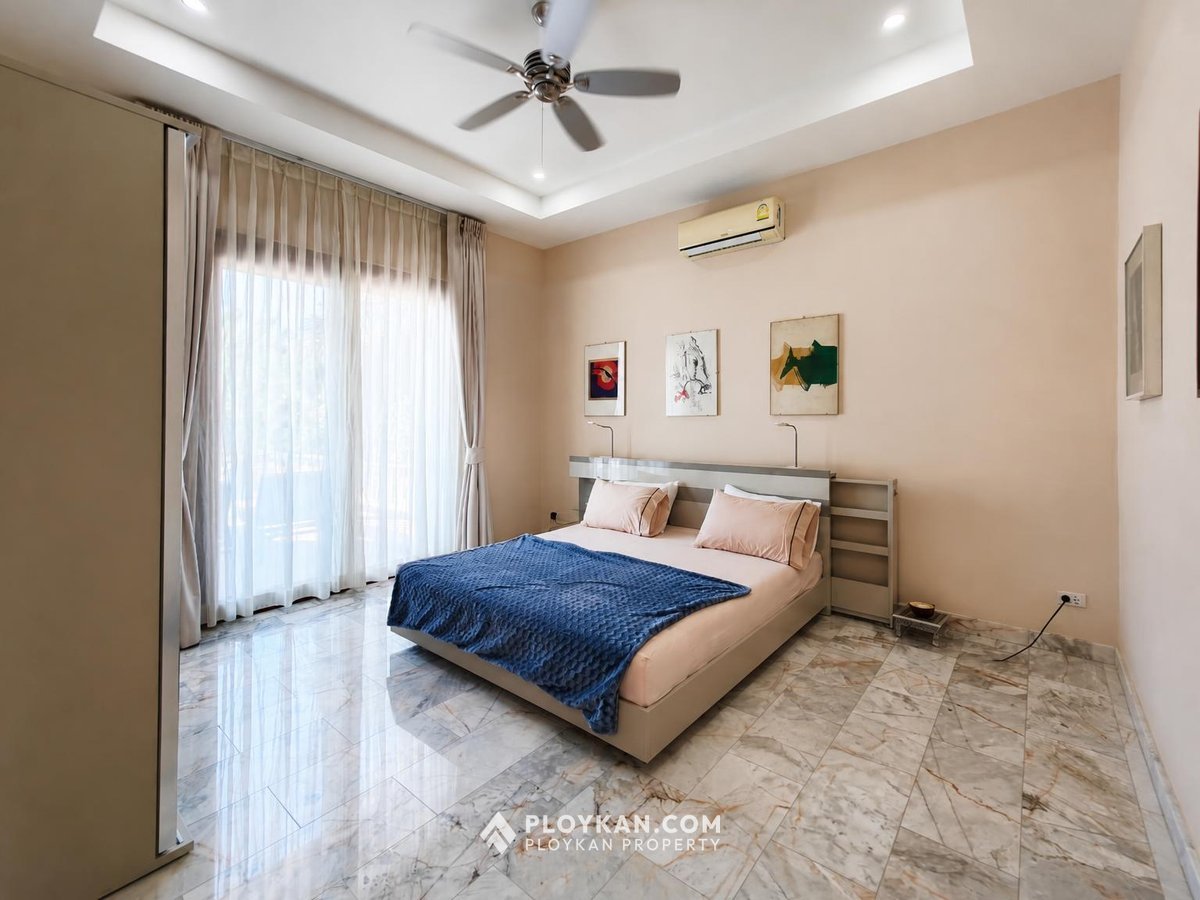 Luxury Pool Villa in Sam Roi Yot for Sale