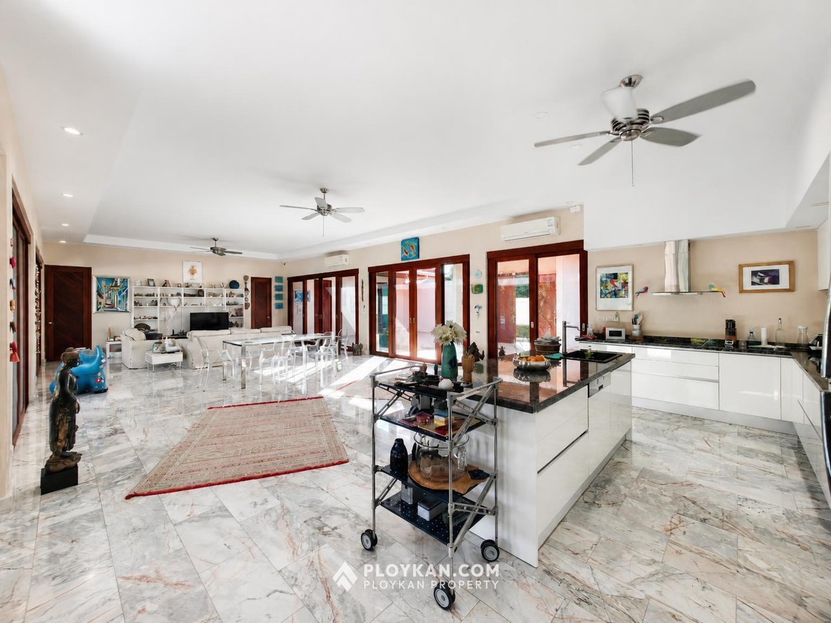 Luxury Pool Villa in Sam Roi Yot for Sale
