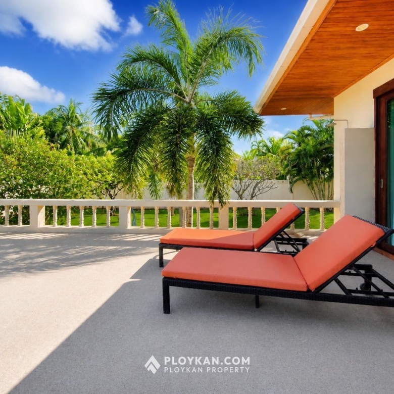 Luxury Pool Villa in Sam Roi Yot for Sale
