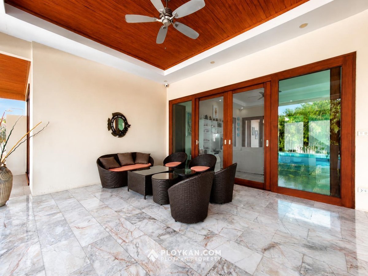 Luxury Pool Villa in Sam Roi Yot for Sale