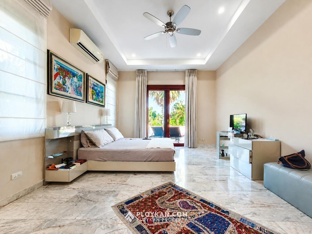 Luxury Pool Villa in Sam Roi Yot for Sale