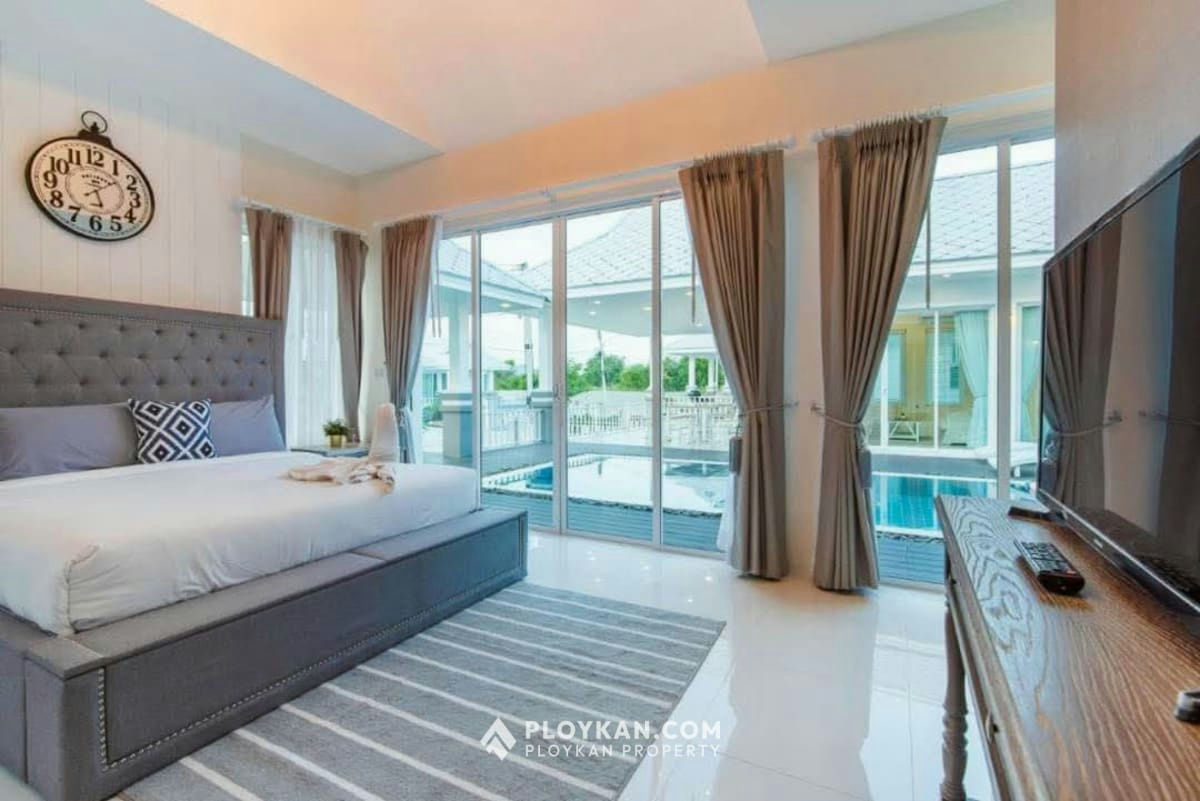 3 Bedroom Pool Villa for Rent in Thap Tai, Hua Hin