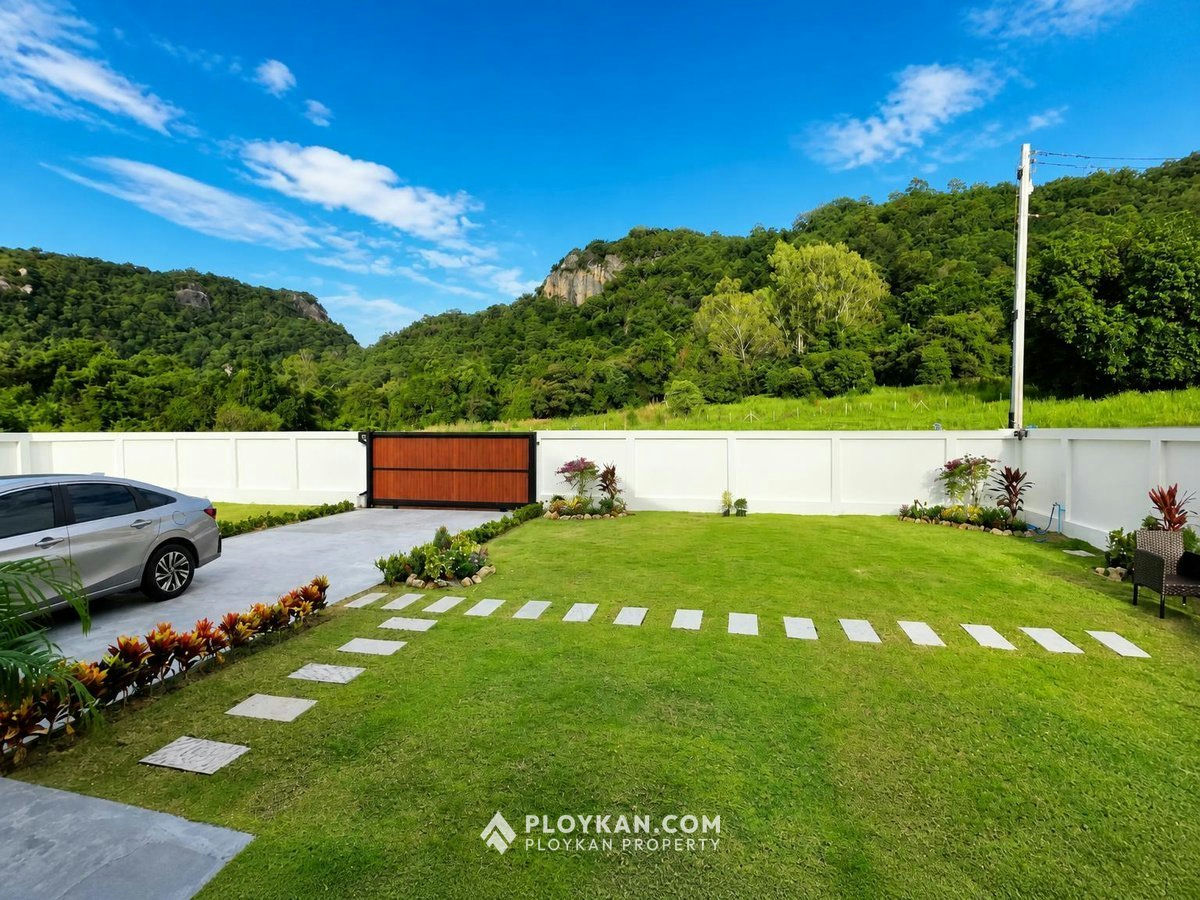 3 Bedroom House in Khao Tao for Sale