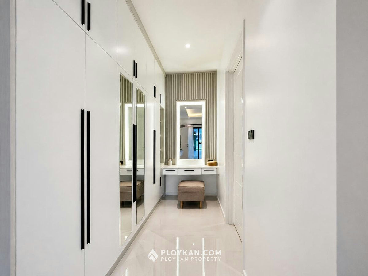 Luxury 3-Bedroom Pool Villa in The Clouds 3, Hin Lek Fai, Hua Hin for Rent