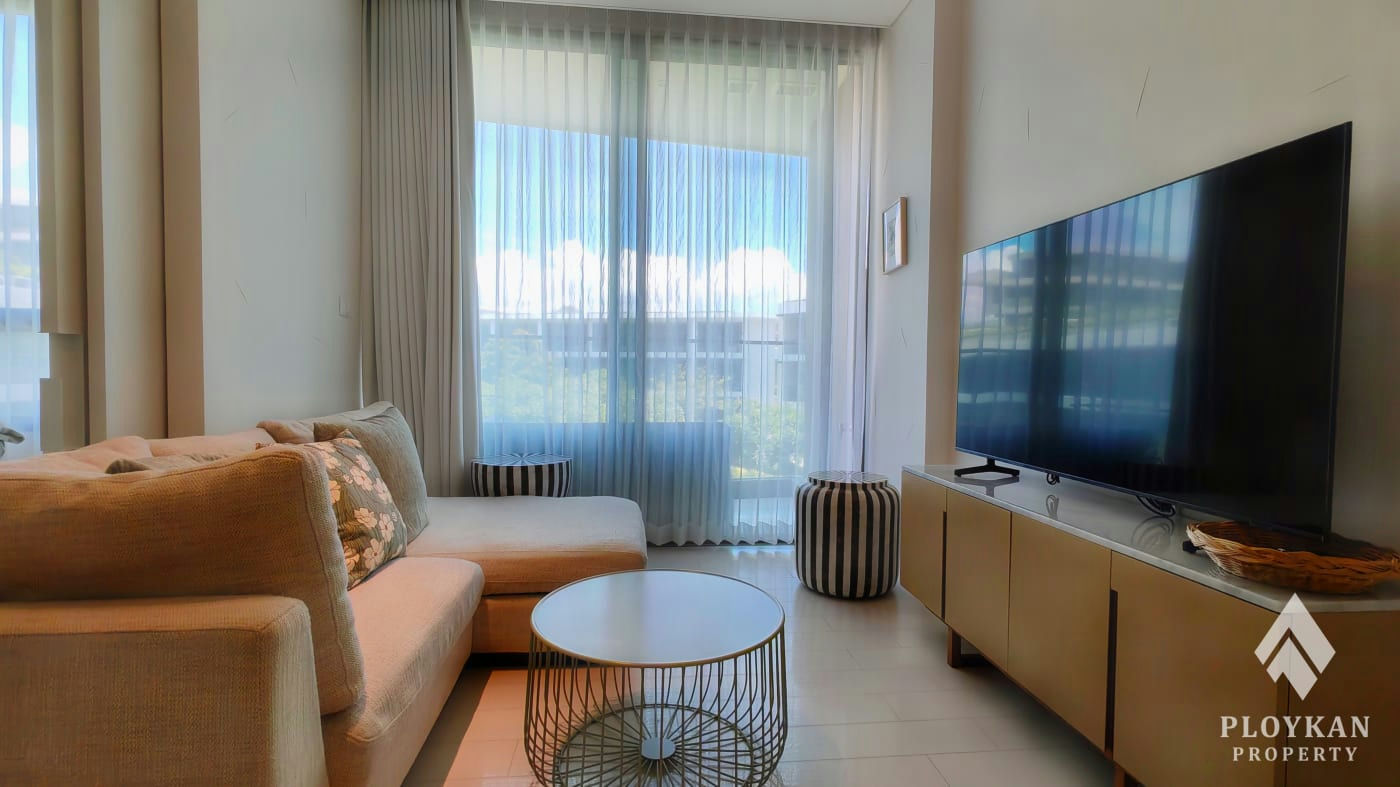 🔥Price Reduced – Luxury 1BR Pool View Condo in Veranda Residence