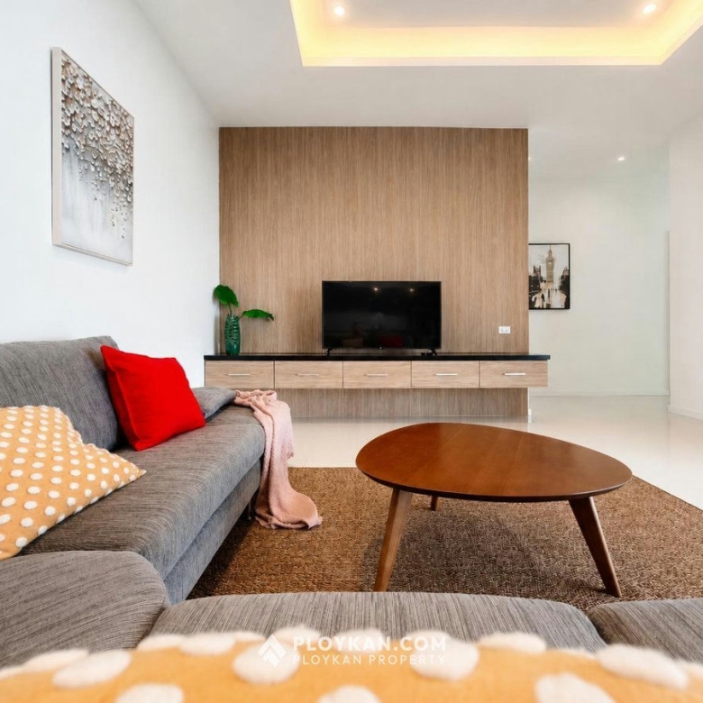 Pet Friendly 3-Bedroom Pool Villa in Aria1 for Rent