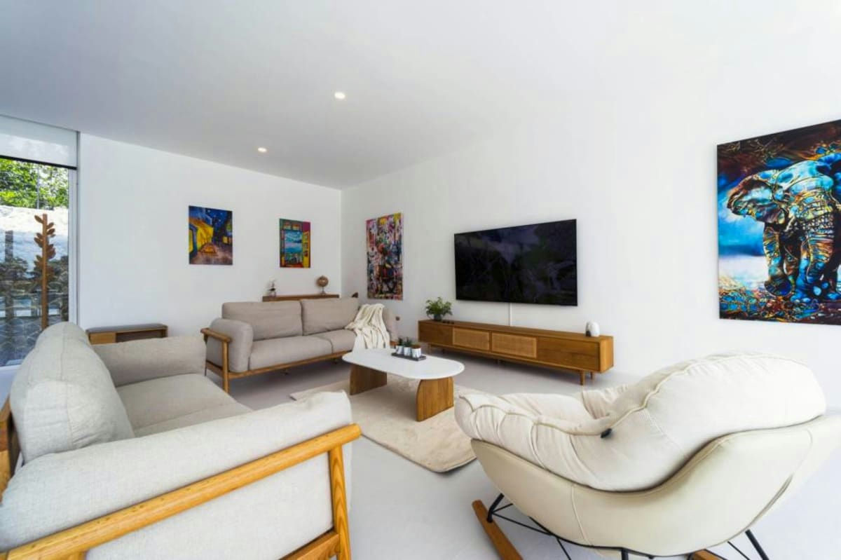 Exclusive 4 Bedroom Villa with Golf Course View in Palm Hills