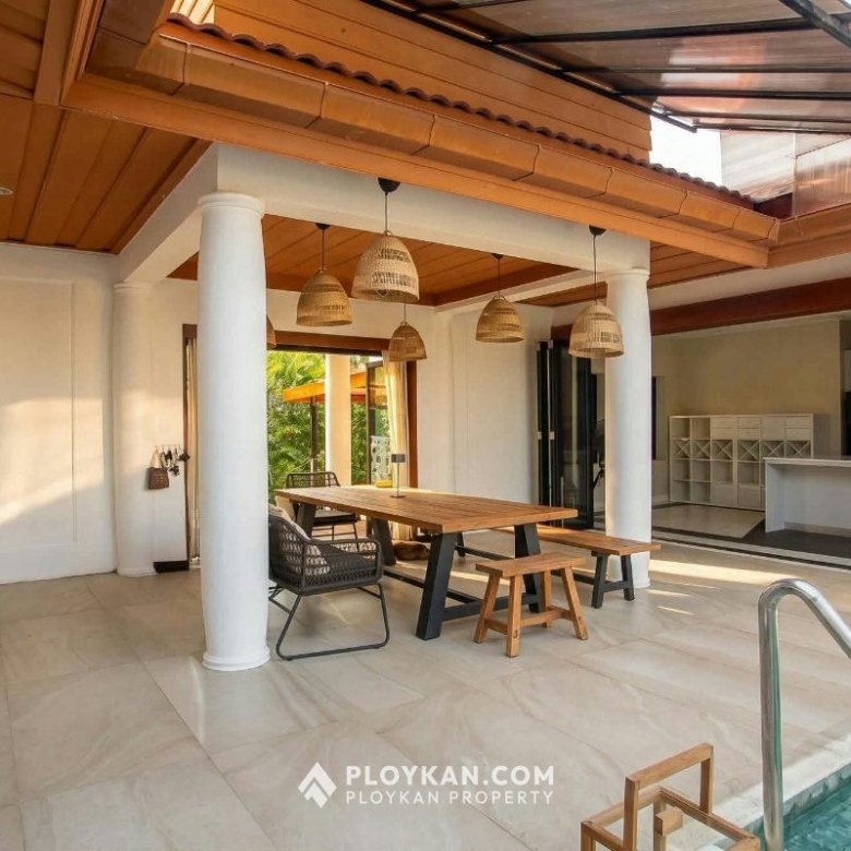 Fully Renovated Pool Villa for sale in Hua Hin Soi 116