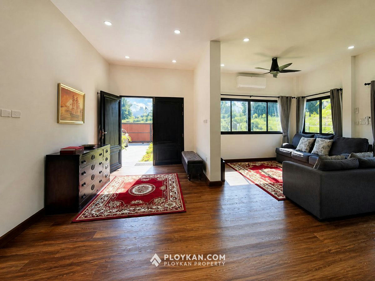 3 Bedroom House in Khao Tao for Sale